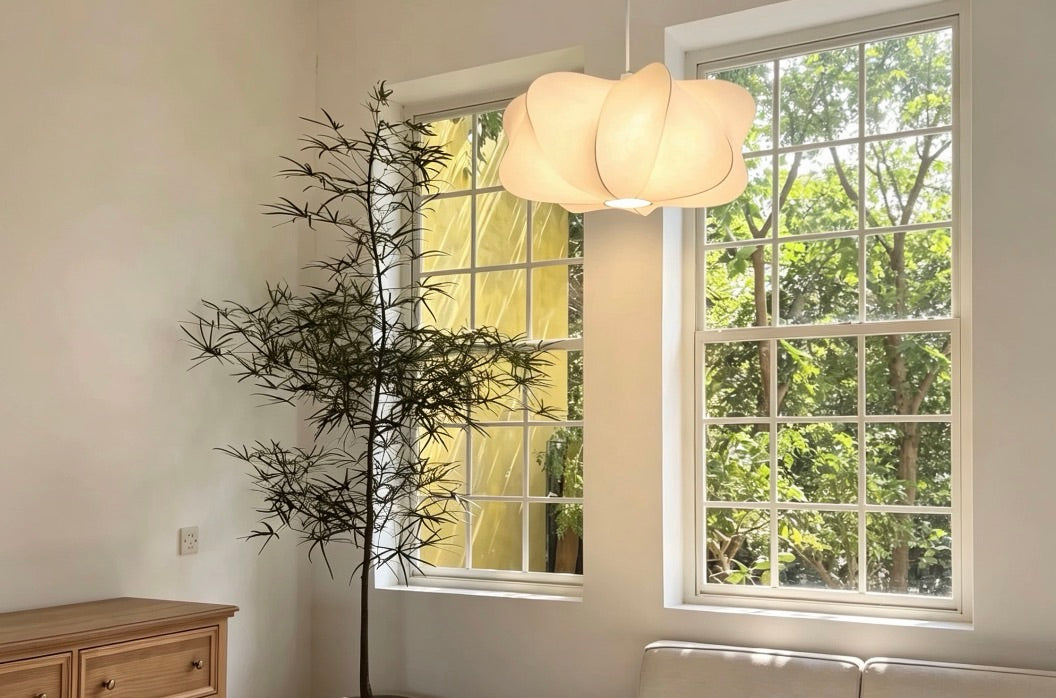 Why Does My Lamp Look Completely Different After Changing the Bulb?