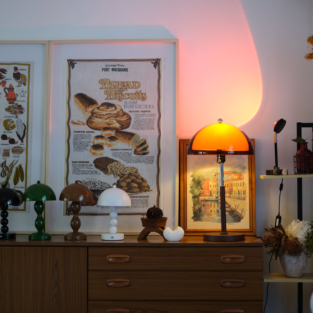 How to Choose the Right Table Lamps for Bedside? - Homezee