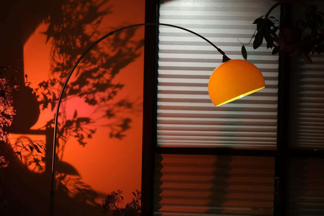 How to Choose the Perfect Statement Floor Lamp for a Small Space? - Homezee