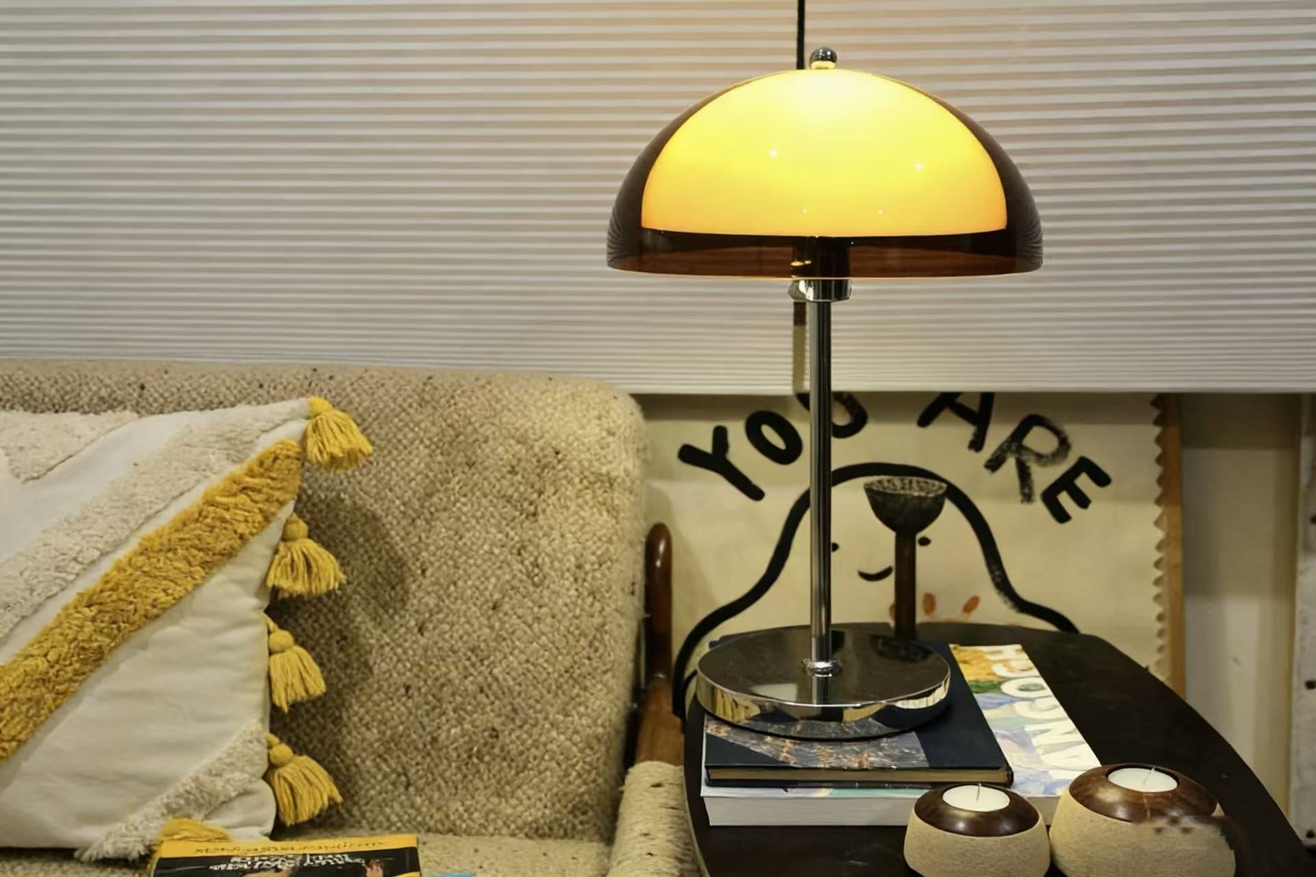Retro vs Modern Floor Lamps: Why Retro Never Goes Out of Style