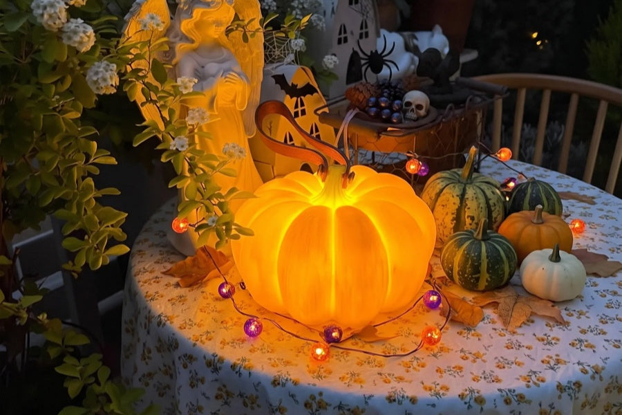 7 Genius Lighting Tricks for a Spooktacular Halloween Night