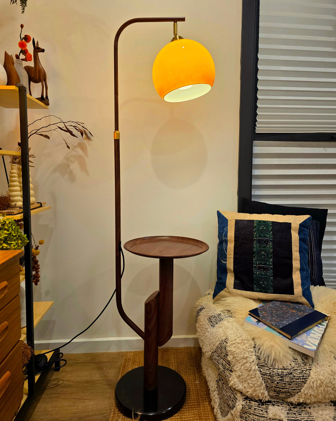 Carla Arc Floor Lamp with Side Table creates a reading corner