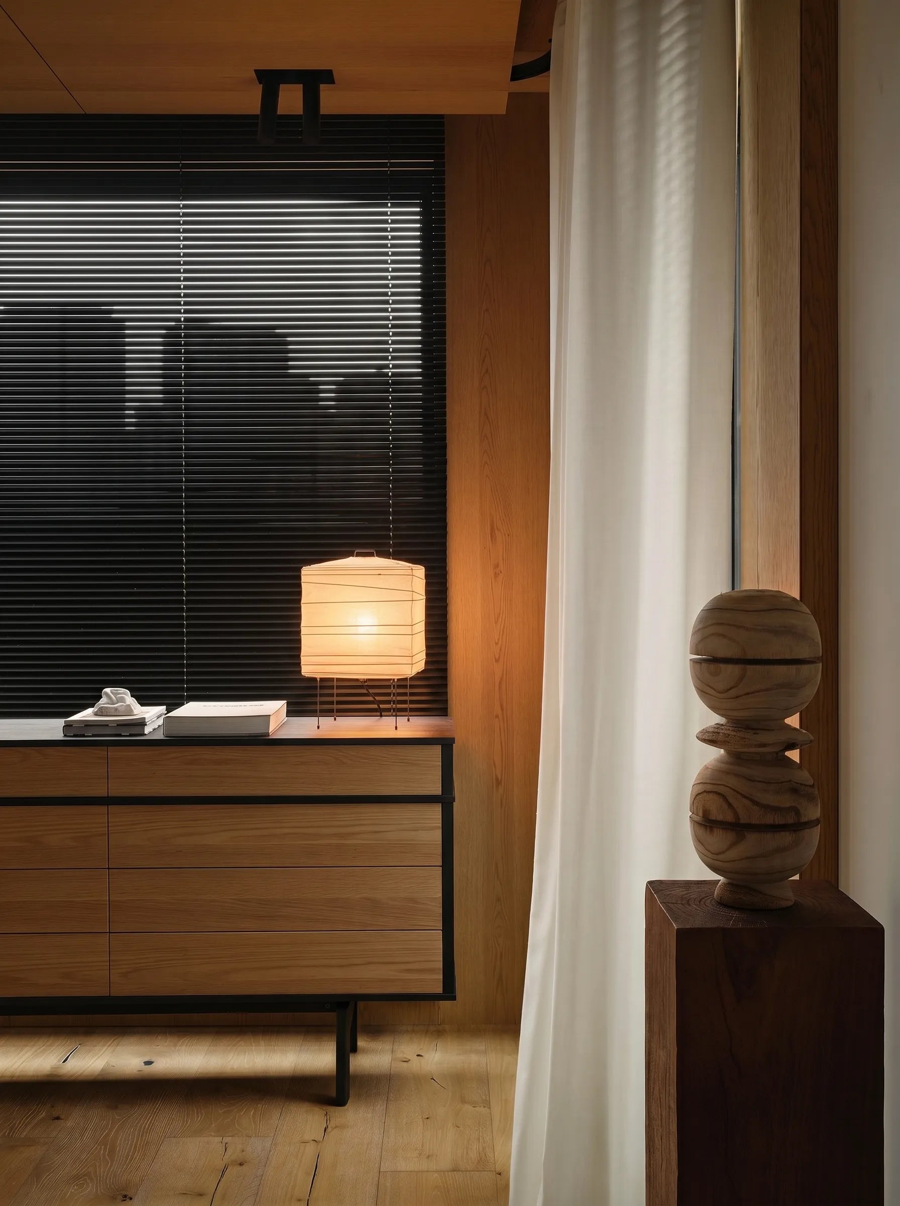 Akita Rice Paper Square Table Lamp