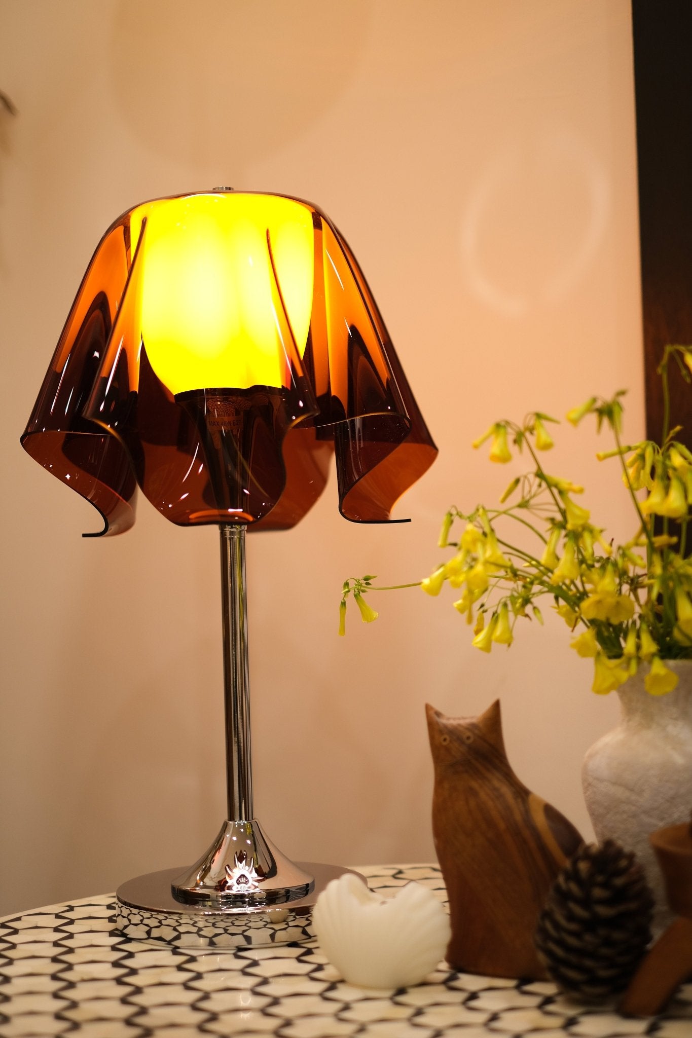 Fazzoletto Floating Handkerchief Table Lamp - Homezee