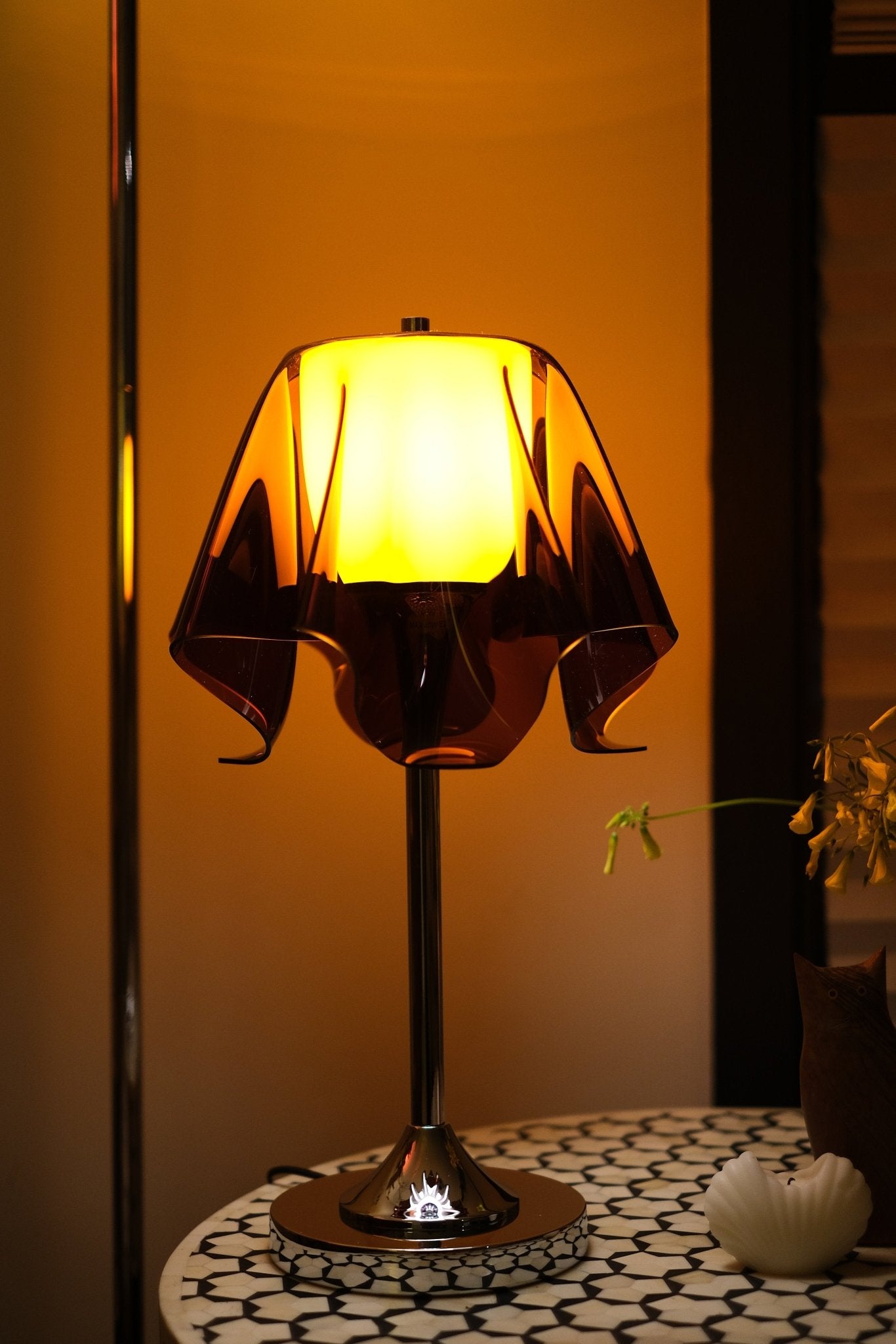 Fazzoletto Floating Handkerchief Table Lamp - Homezee