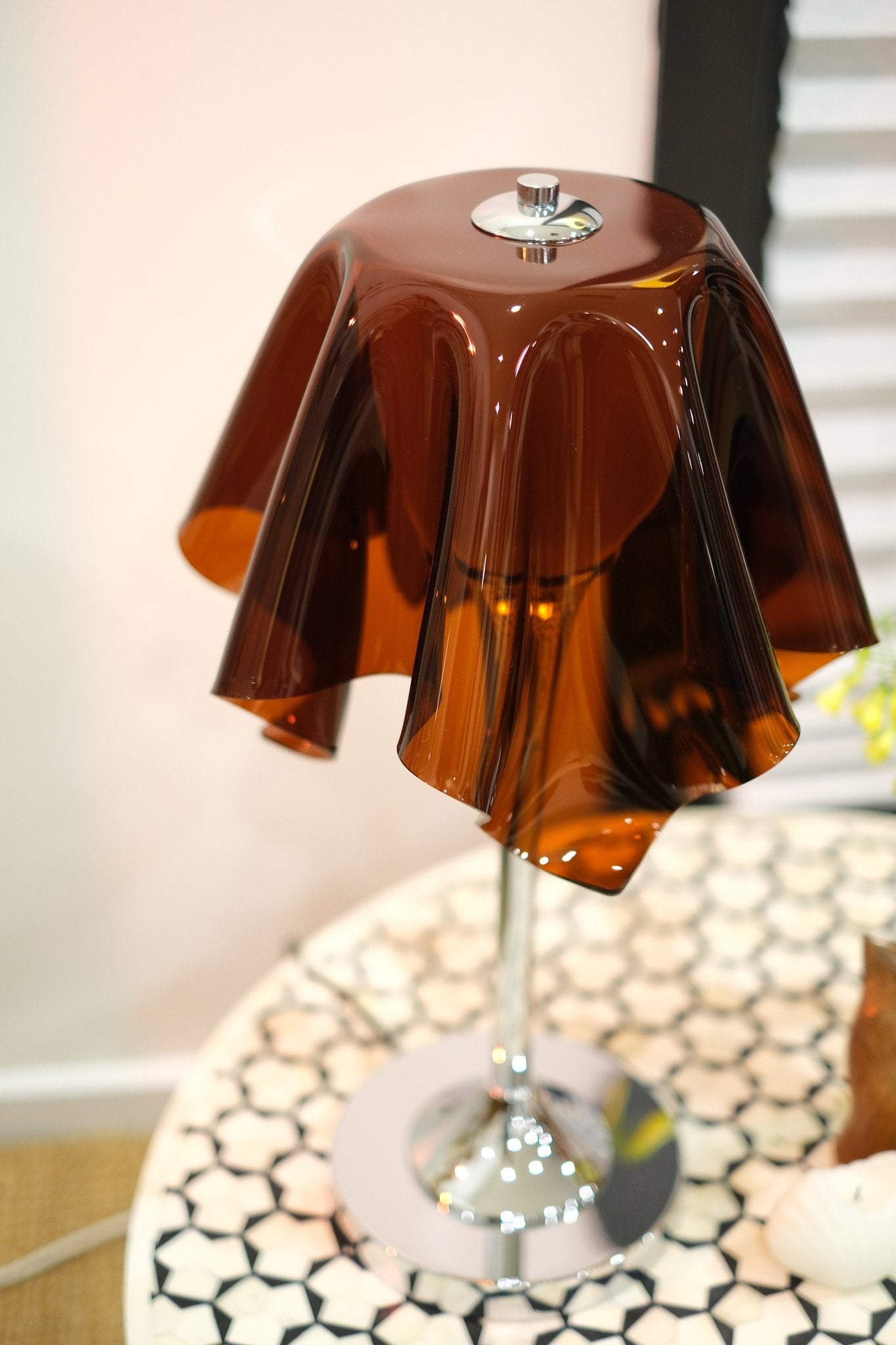 Fazzoletto Floating Handkerchief Table Lamp - Homezee