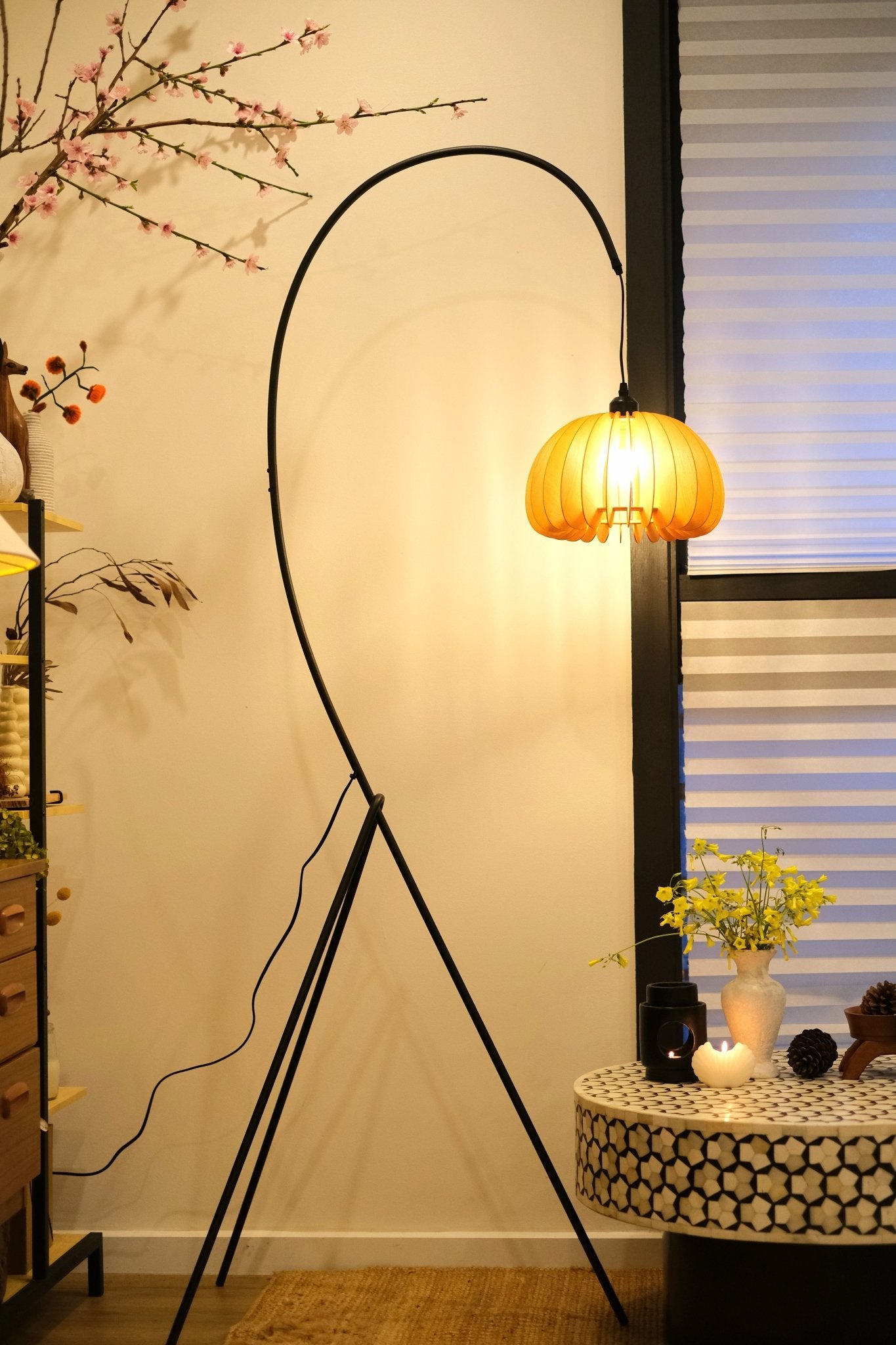 Hazel Tripod Wood Pumpkin Floor Lamp – Sculptural Modern Arc Lighting for Cozy Interiors - Homezee