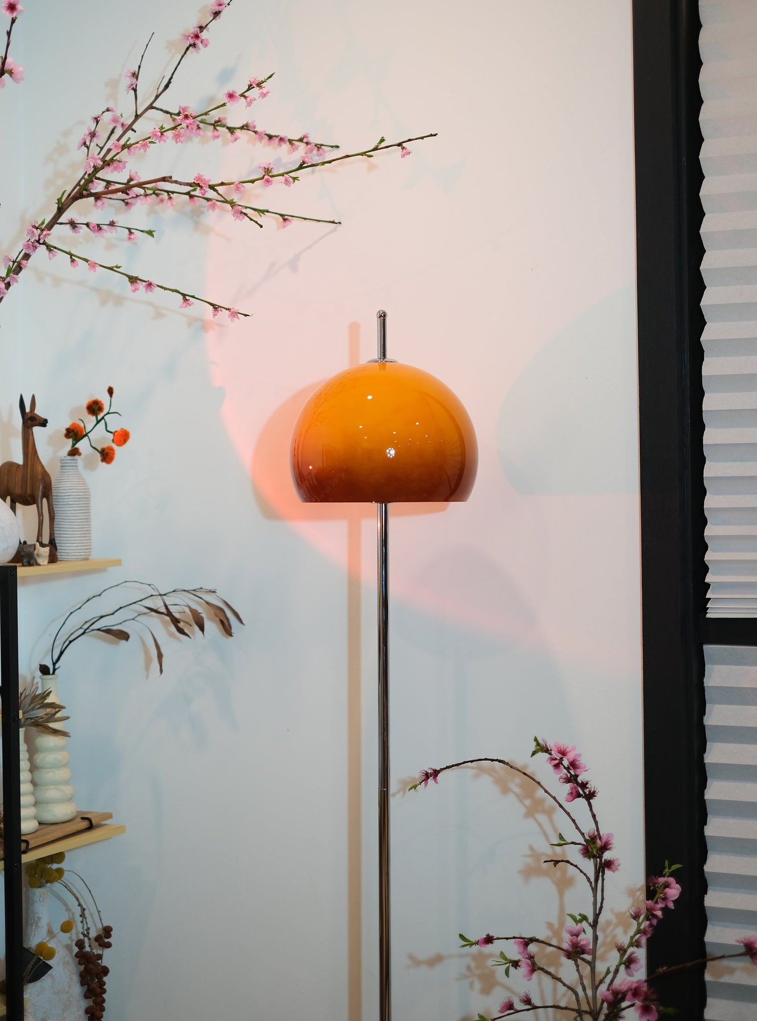 Olivia Mushroom Floor Lamp | Gradient Glass - Homezee