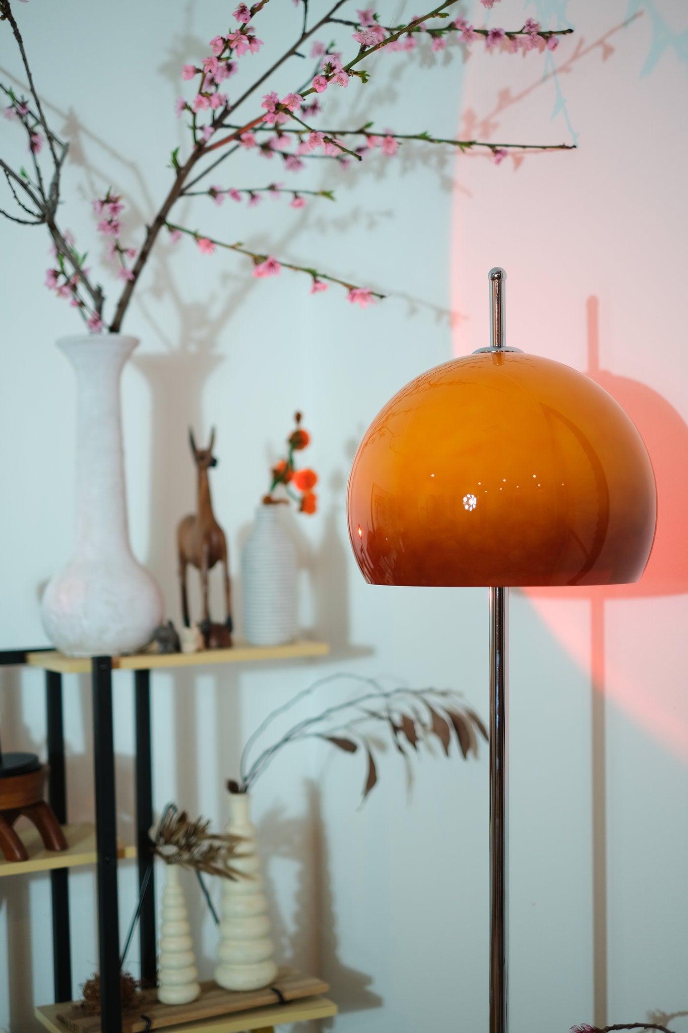 Olivia Mushroom Floor Lamp | Gradient Glass - Homezee