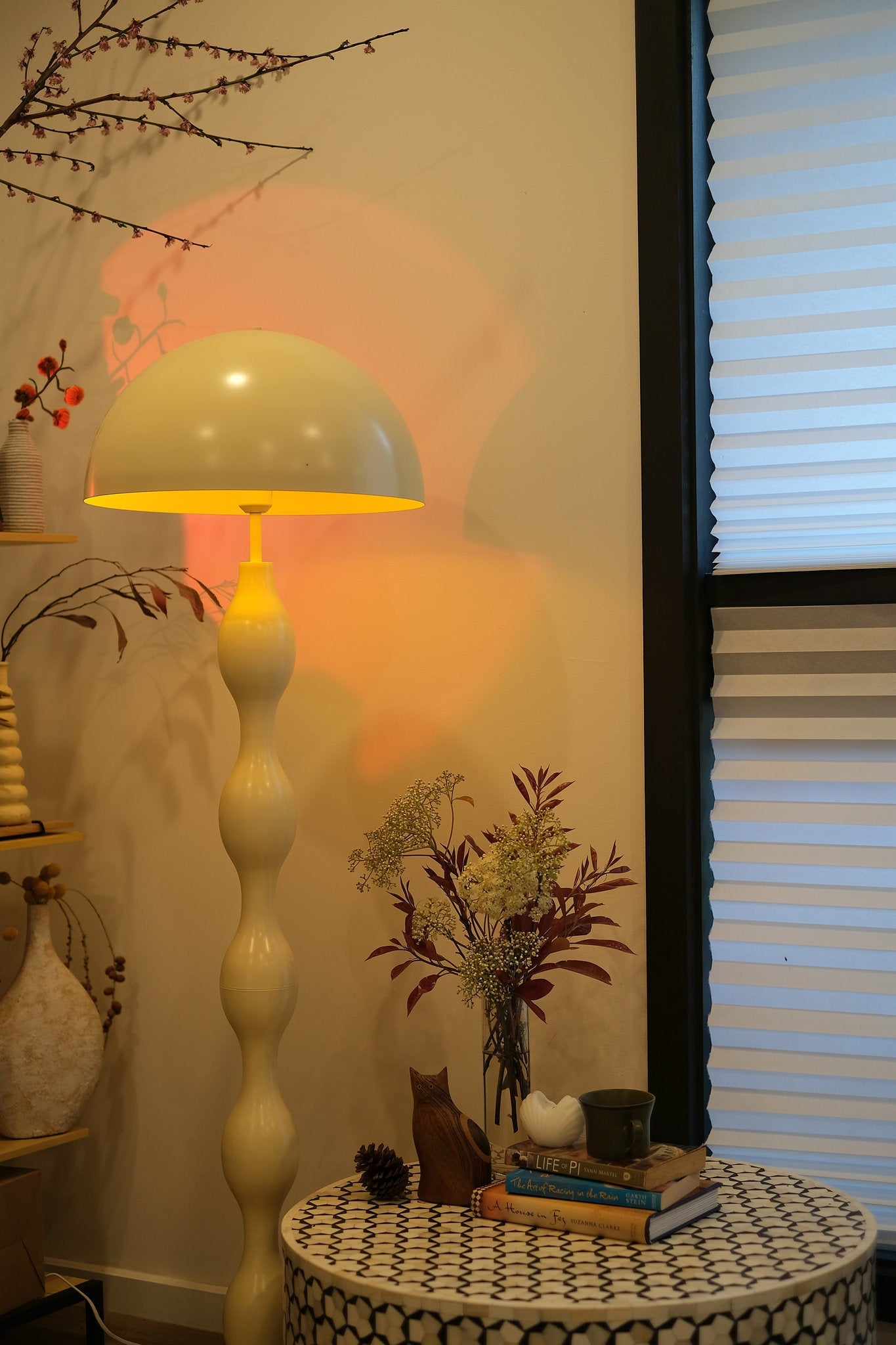 Dori Wavy Mushroom Floor Lamp | Butter Yellow - Homezee