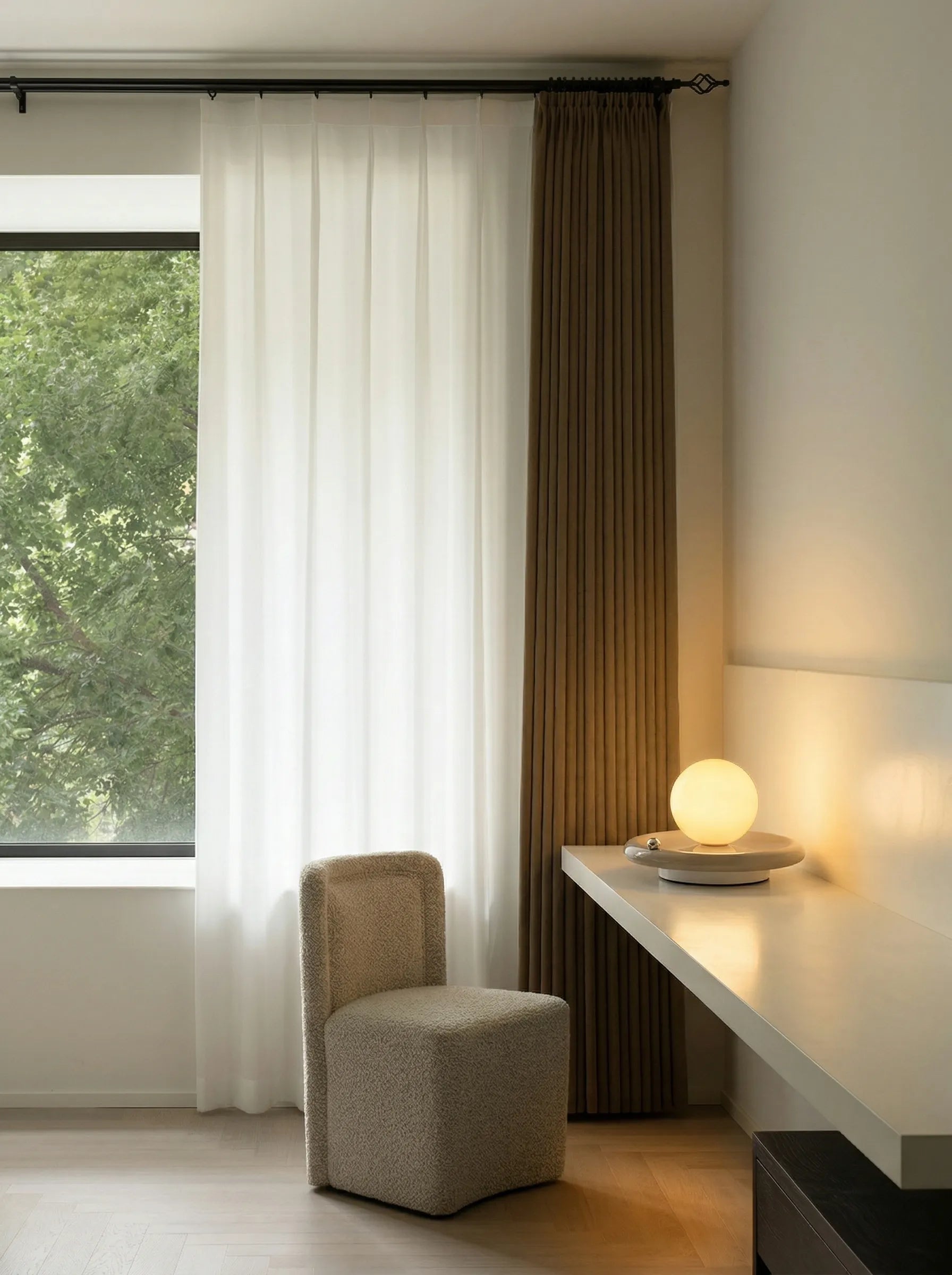 Lampara Ovni Ufo Portable Rechargeable Table Lamp - Touch Control