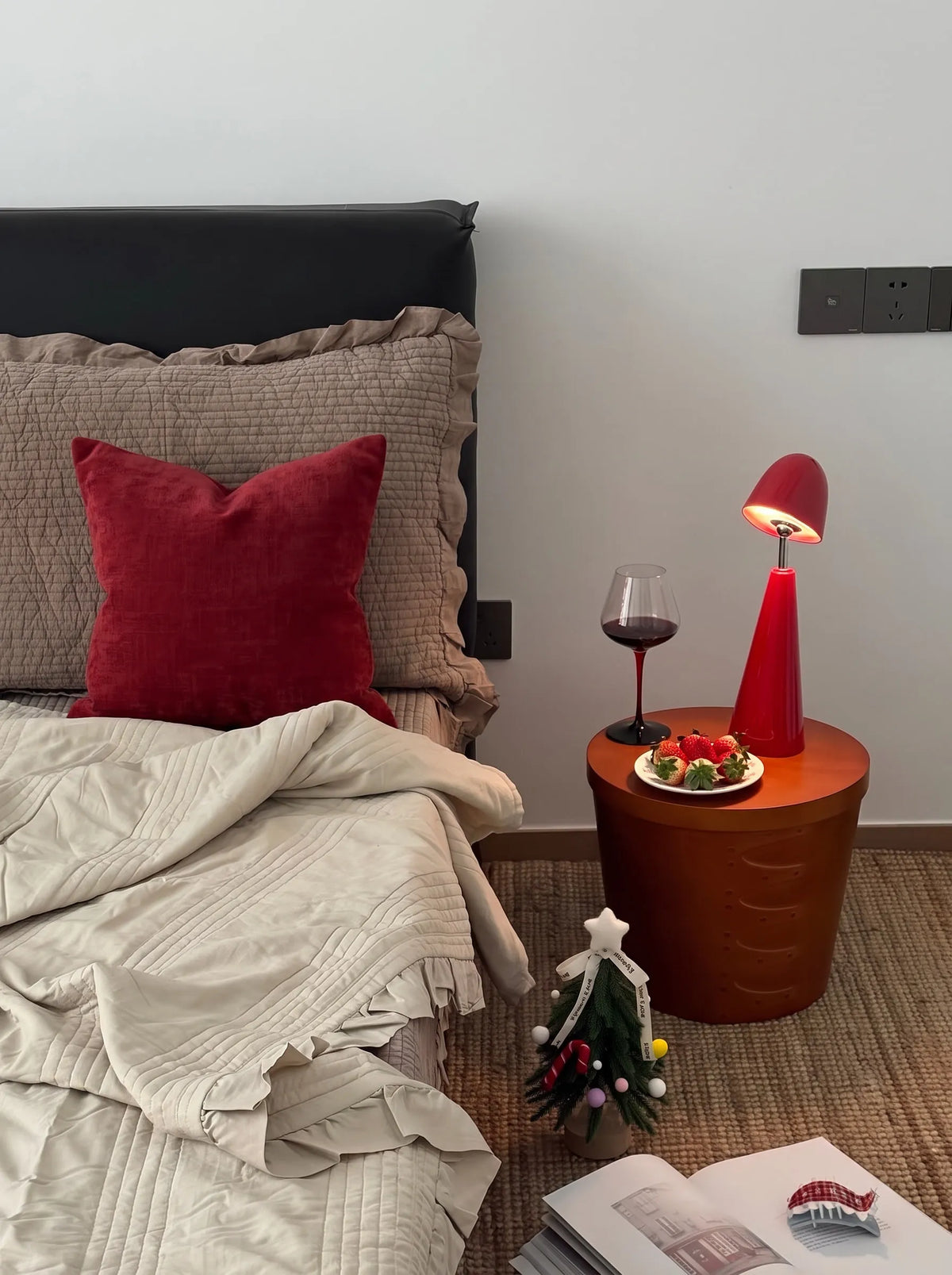 Little Red Cap Portable LED Rechargeable Table Lamp