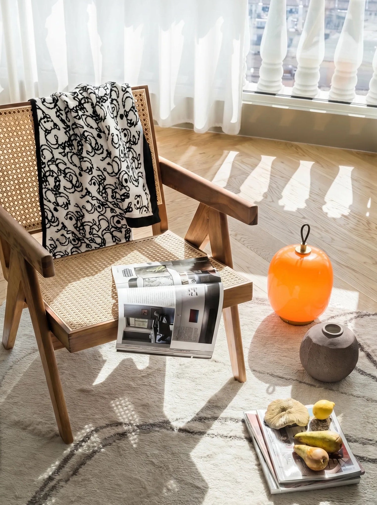 Radiohus Portable LED Rechargeable Table Lamp - Touch Control