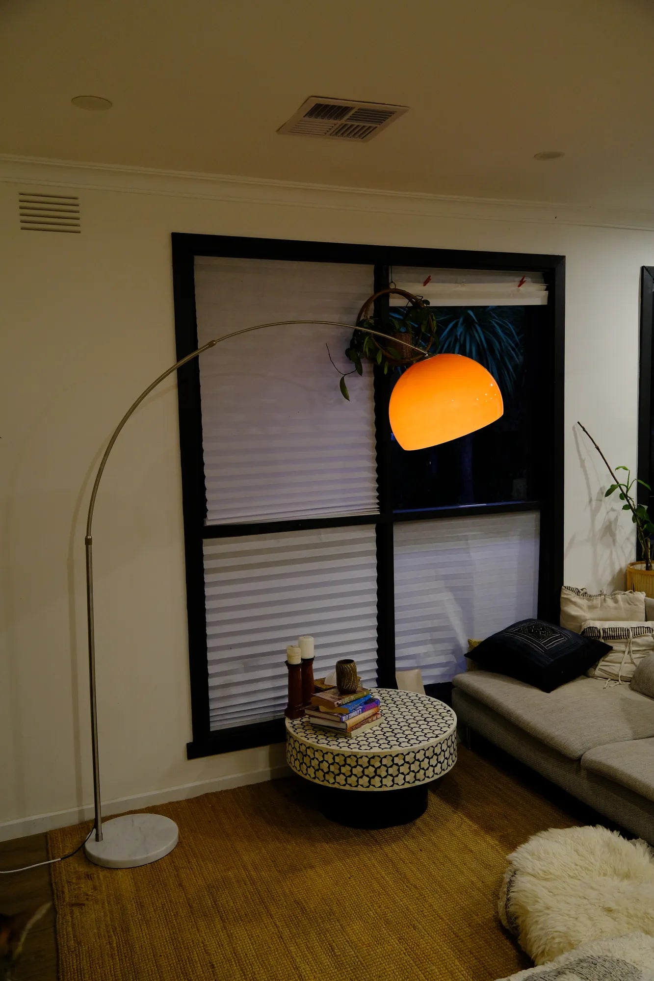 Sneedville++ Arched Floor Lamp – 150cm Chrome Arc XXL Shade - Homezee
