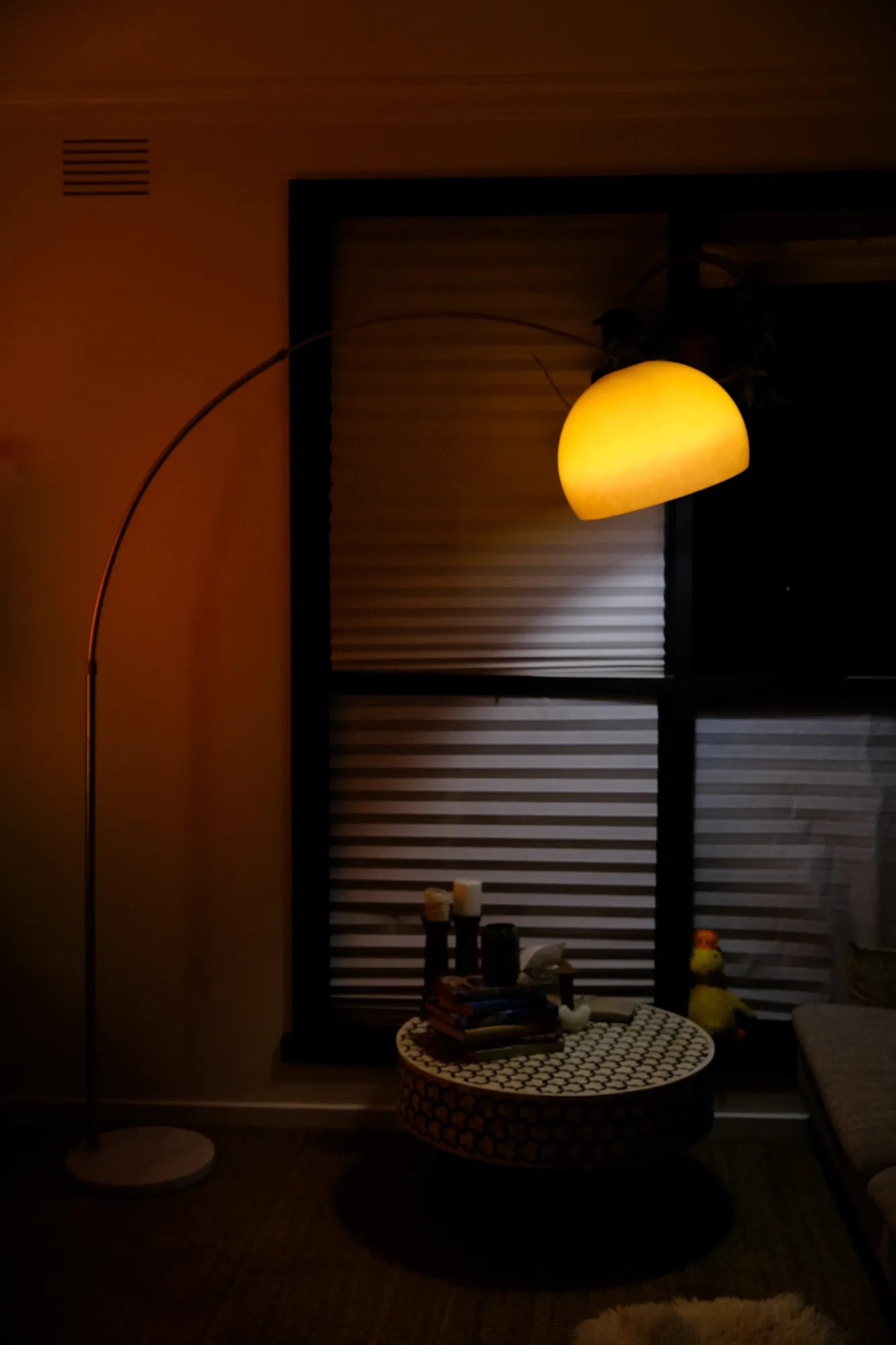 Sneedville++ Arched Floor Lamp – 150cm Chrome Arc XXL Shade - Homezee