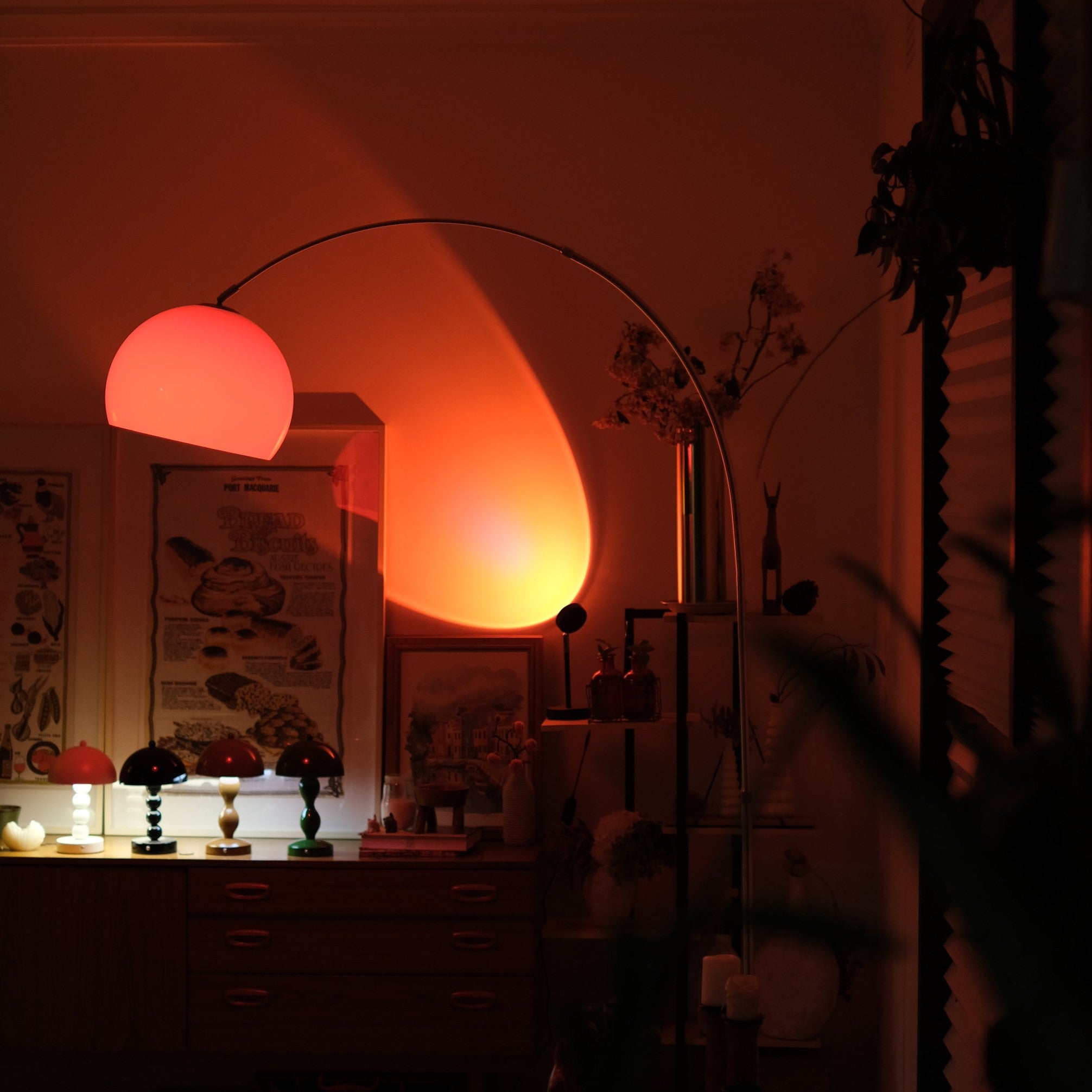 Sneedville+ Arched Floor Lamp – Chrome Arc XL Shade - Homezee