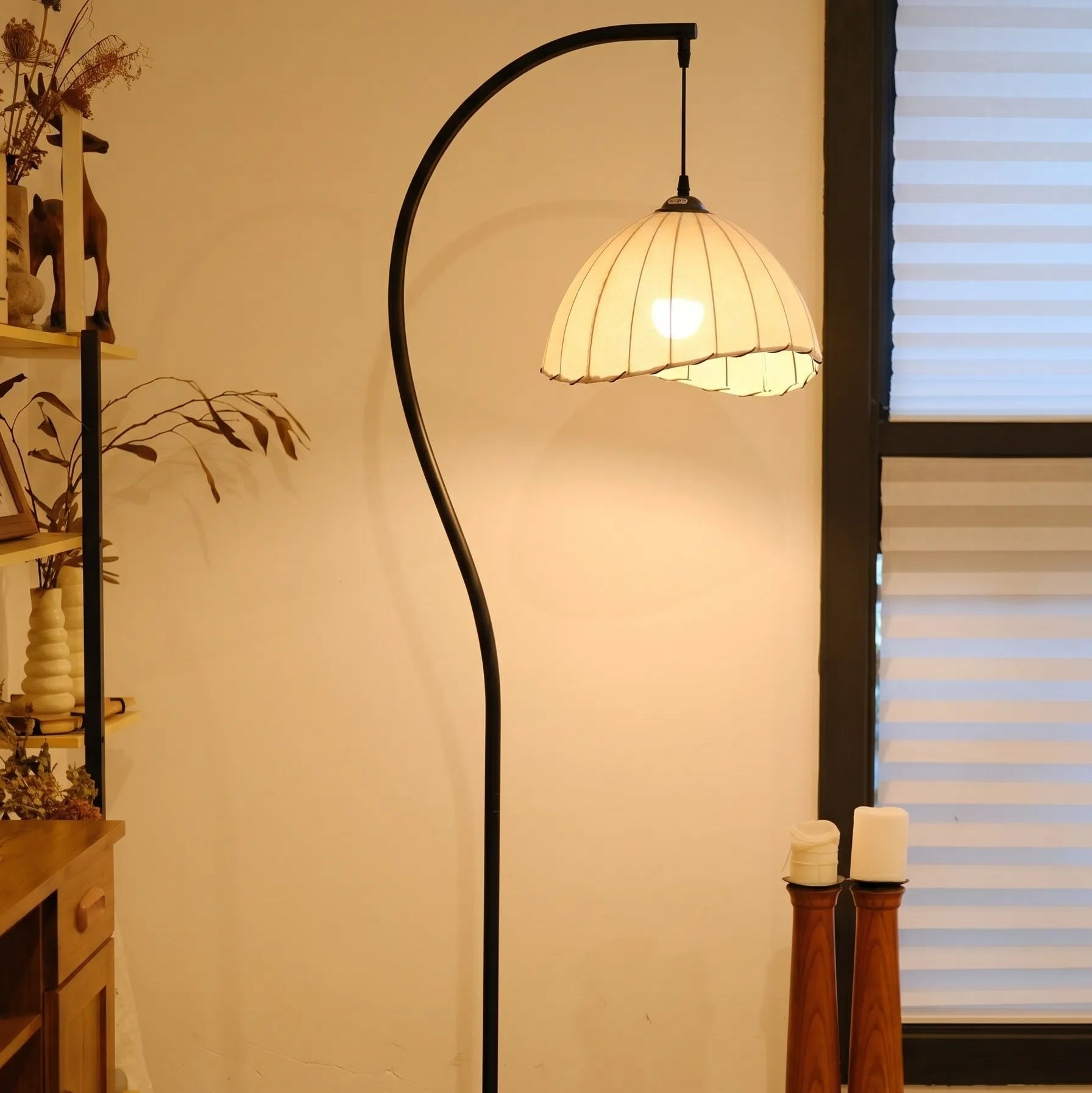 Suki Chinoiserie Arc Floor Lamp - Hemp Fabric Shade