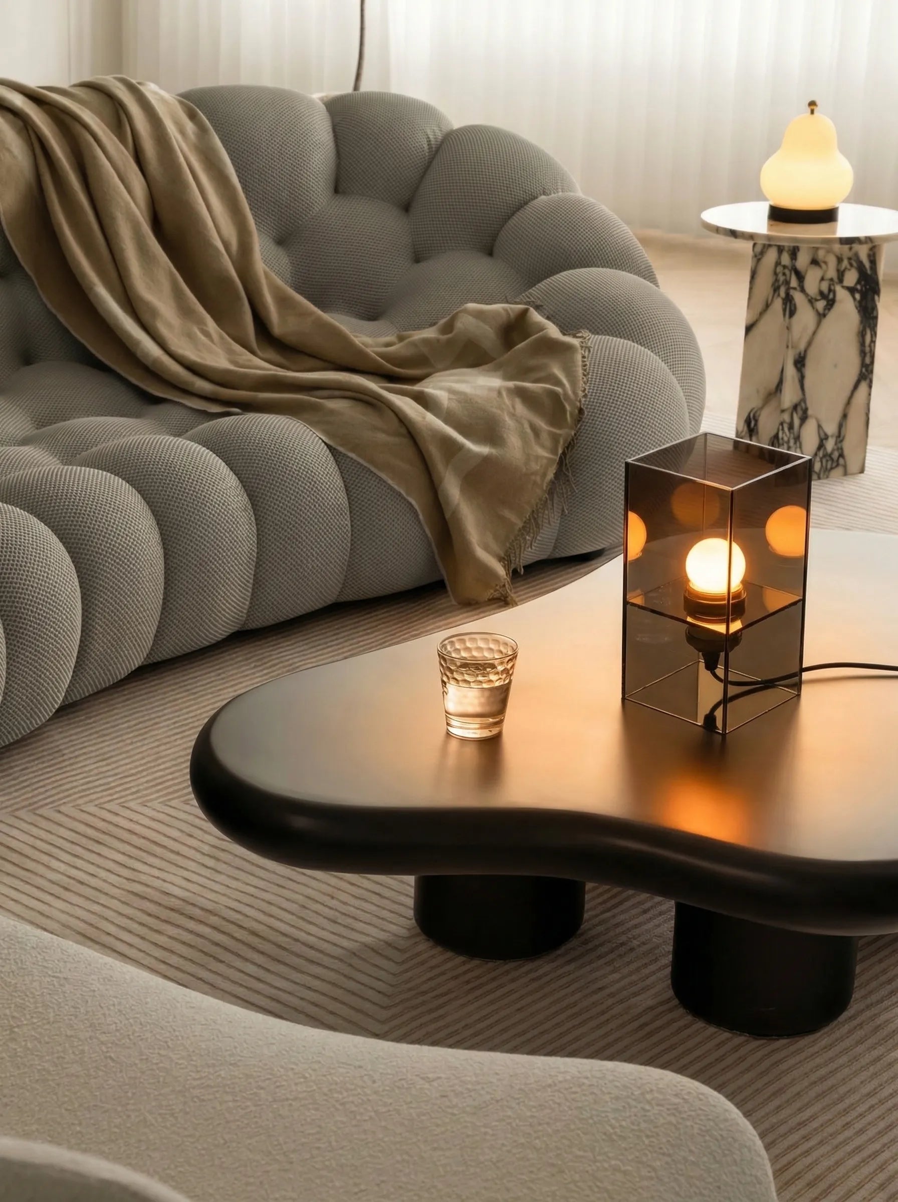 Guzzi Sunset Hourglass Horizon Table Lamp