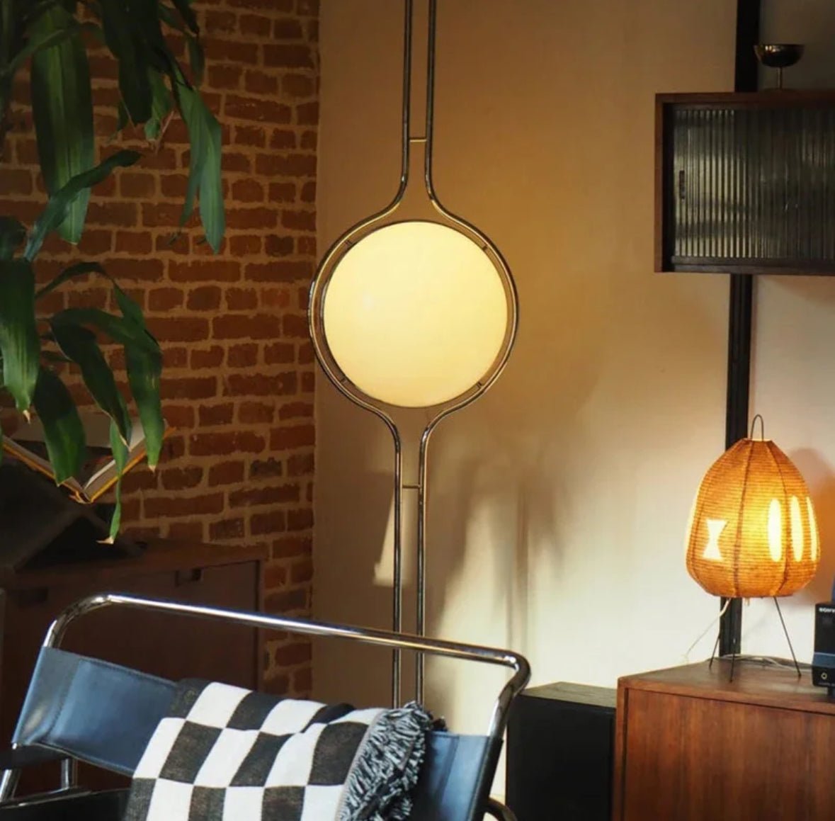 Garreau Globe Floor To Ceiling Lamp - Bauhaus Replica 1971 Design - Homezee