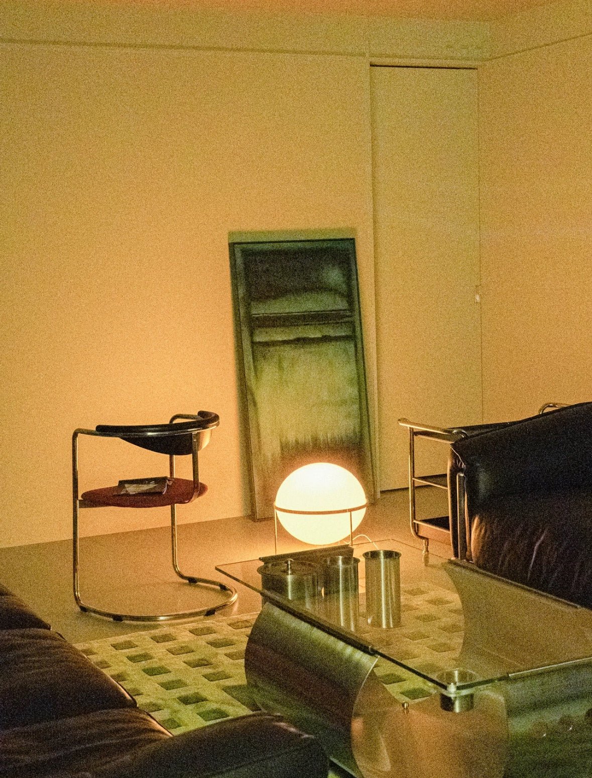 Garreau Single Globe Yolk Lamp | Bauhaus Ambient Light - Homezee