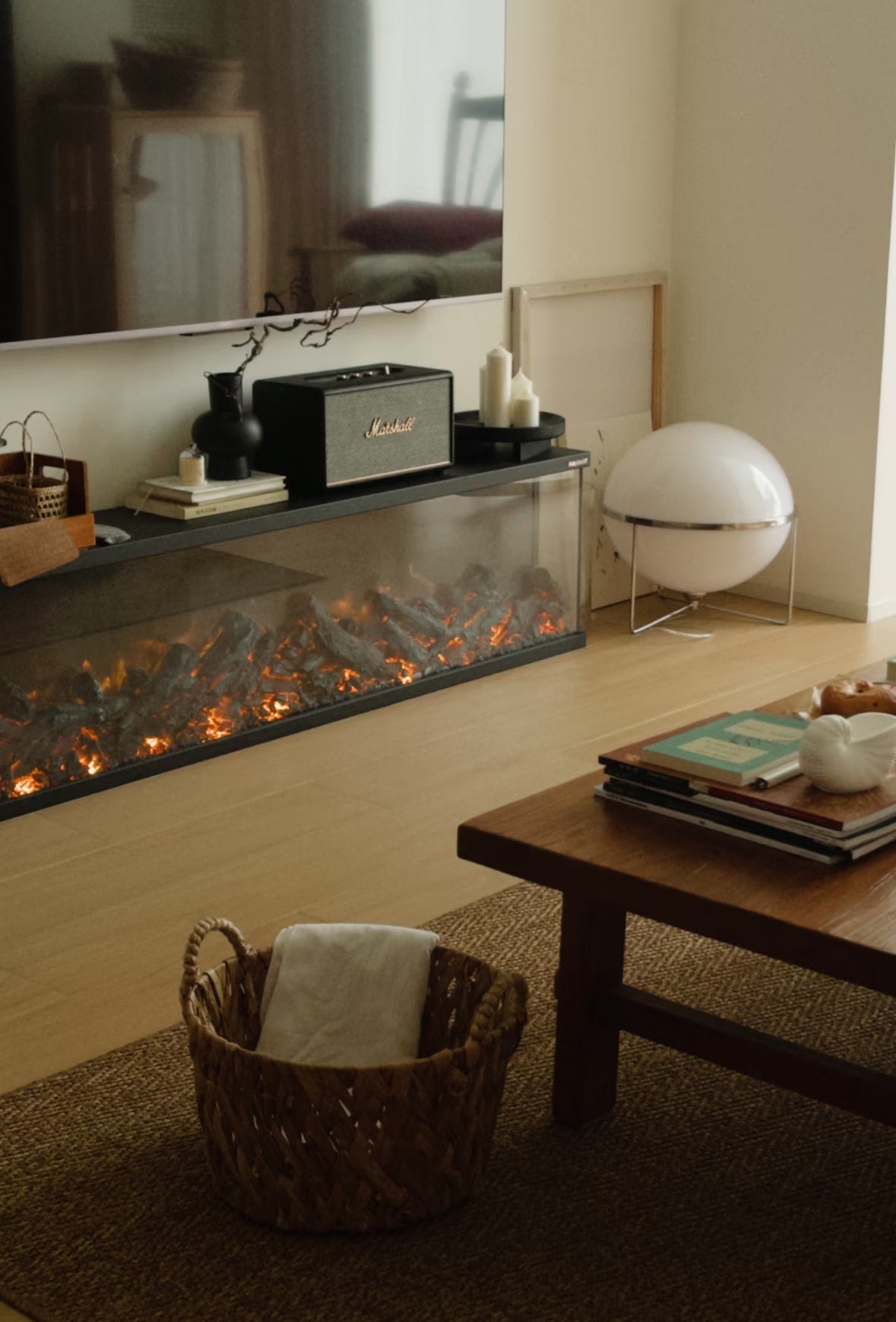 Garreau Single Globe Yolk Lamp | Bauhaus Ambient Light - Homezee