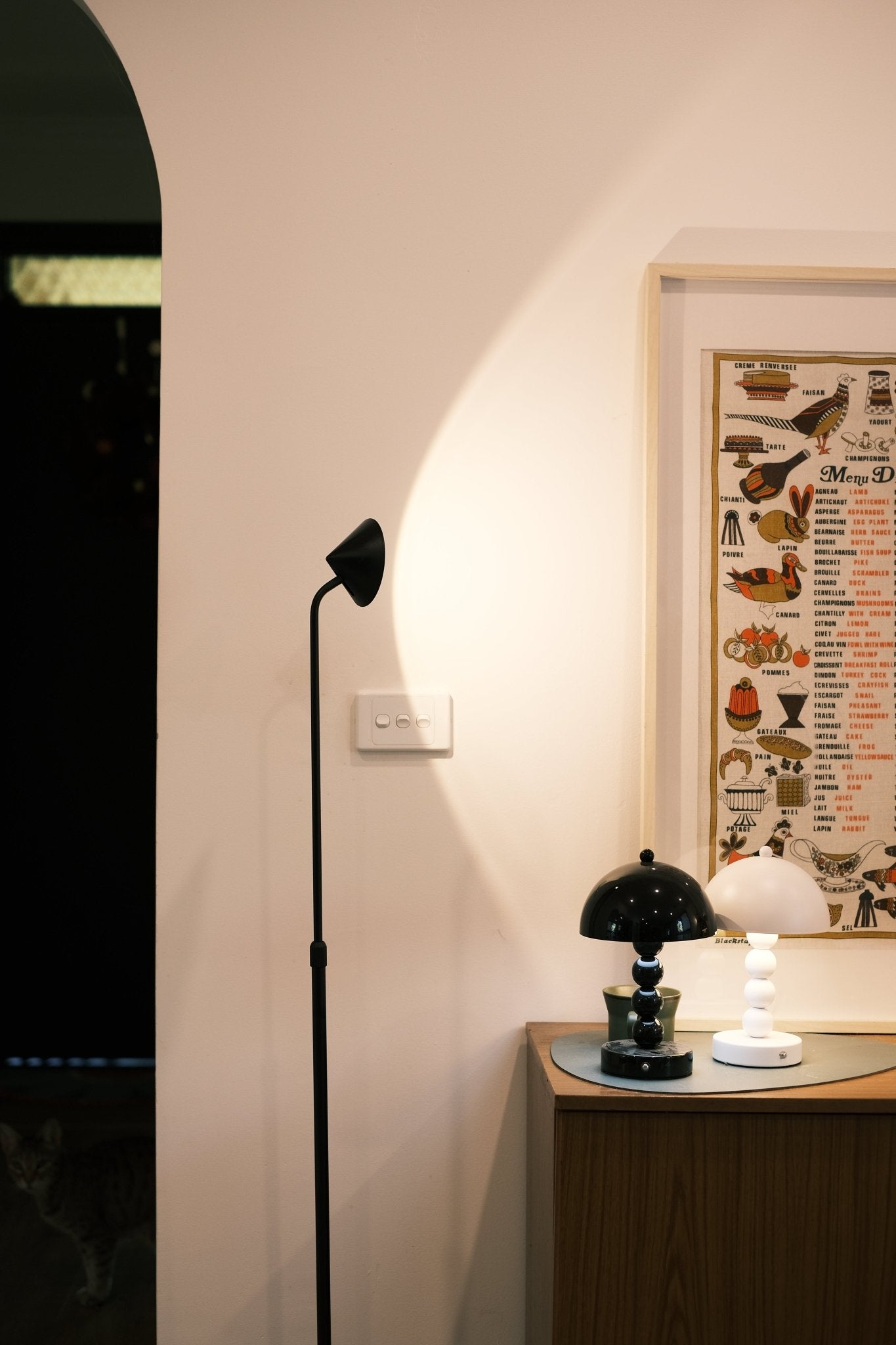 Saga Halo Floor Lamp LED | Touch Control Adjustable - Homezee