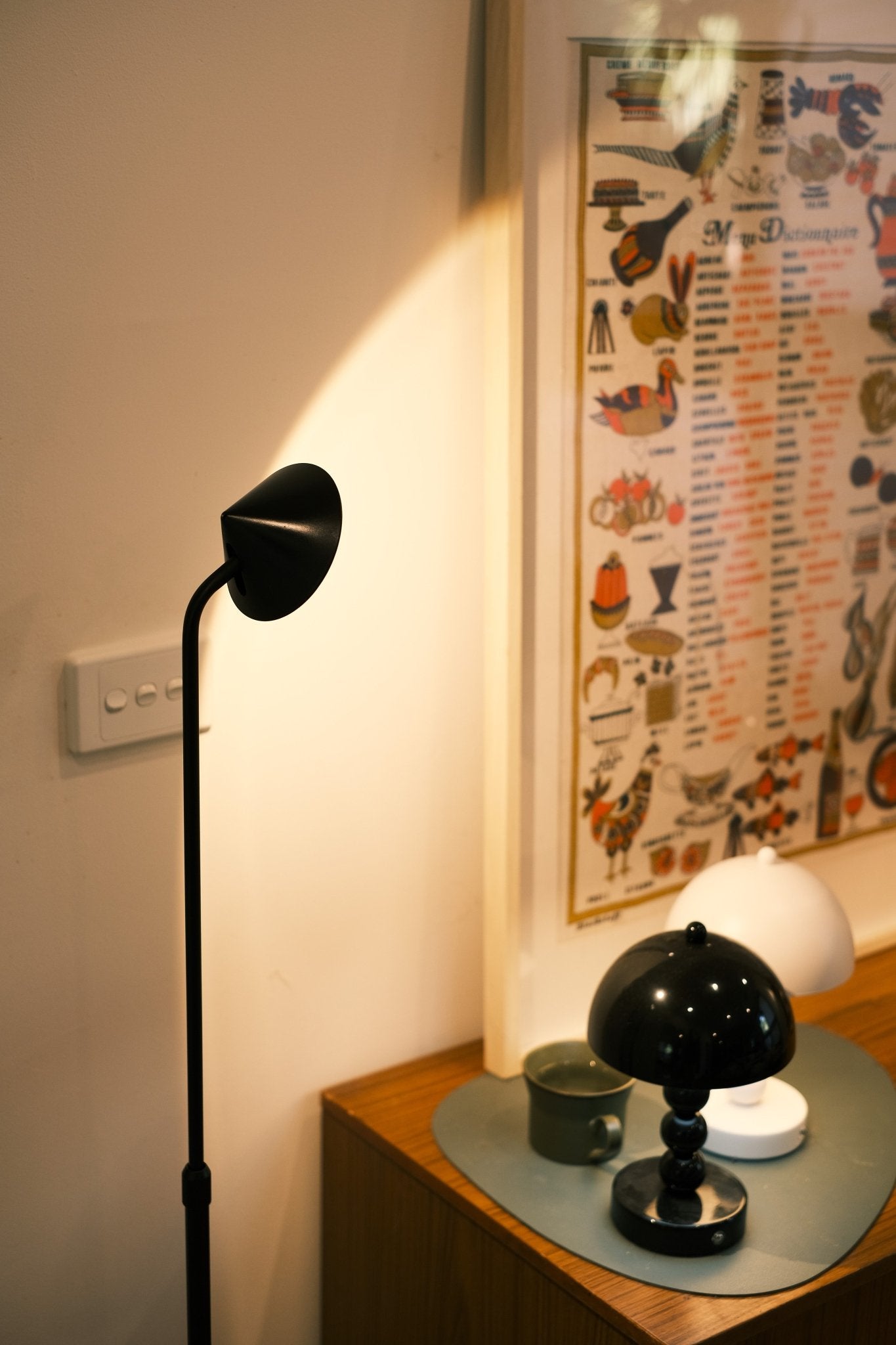 Saga Halo Floor Lamp LED | Touch Control Adjustable - Homezee