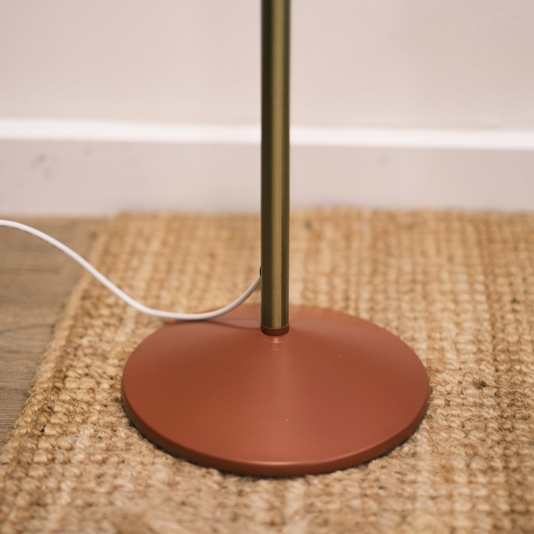 Saga Halo Floor Lamp LED | Touch Control Adjustable - Homezee