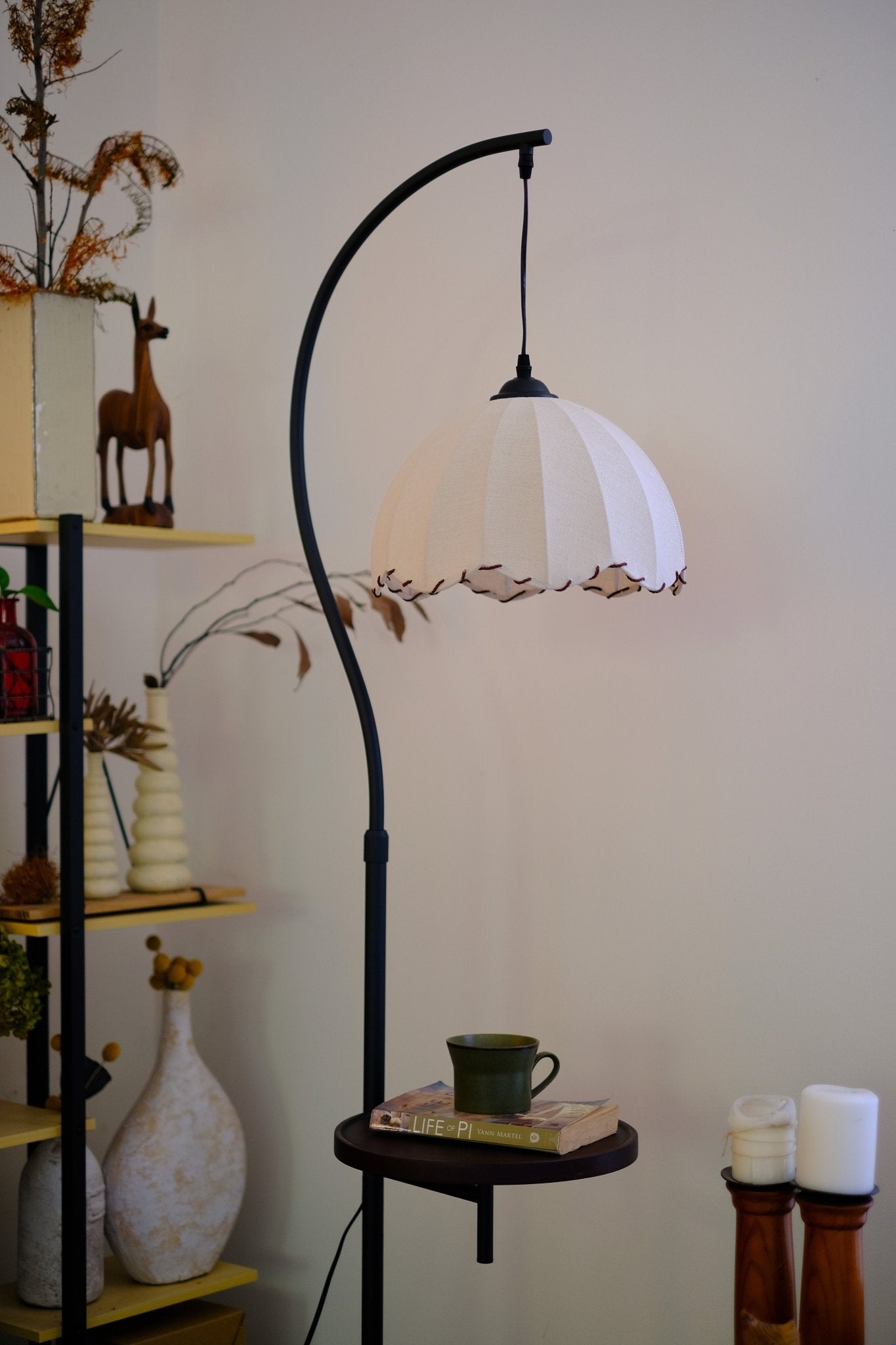 Suki Arc Floor Lamp with Table | Hemp Fabric Shade - Homezee